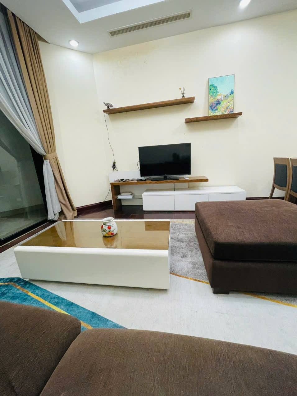 BÁN CĂN CHUNG CƯ ROYAL CITY ĐƯỜNG NGUYỄN TRÃI. 110M2 - 2PN - 2VS.