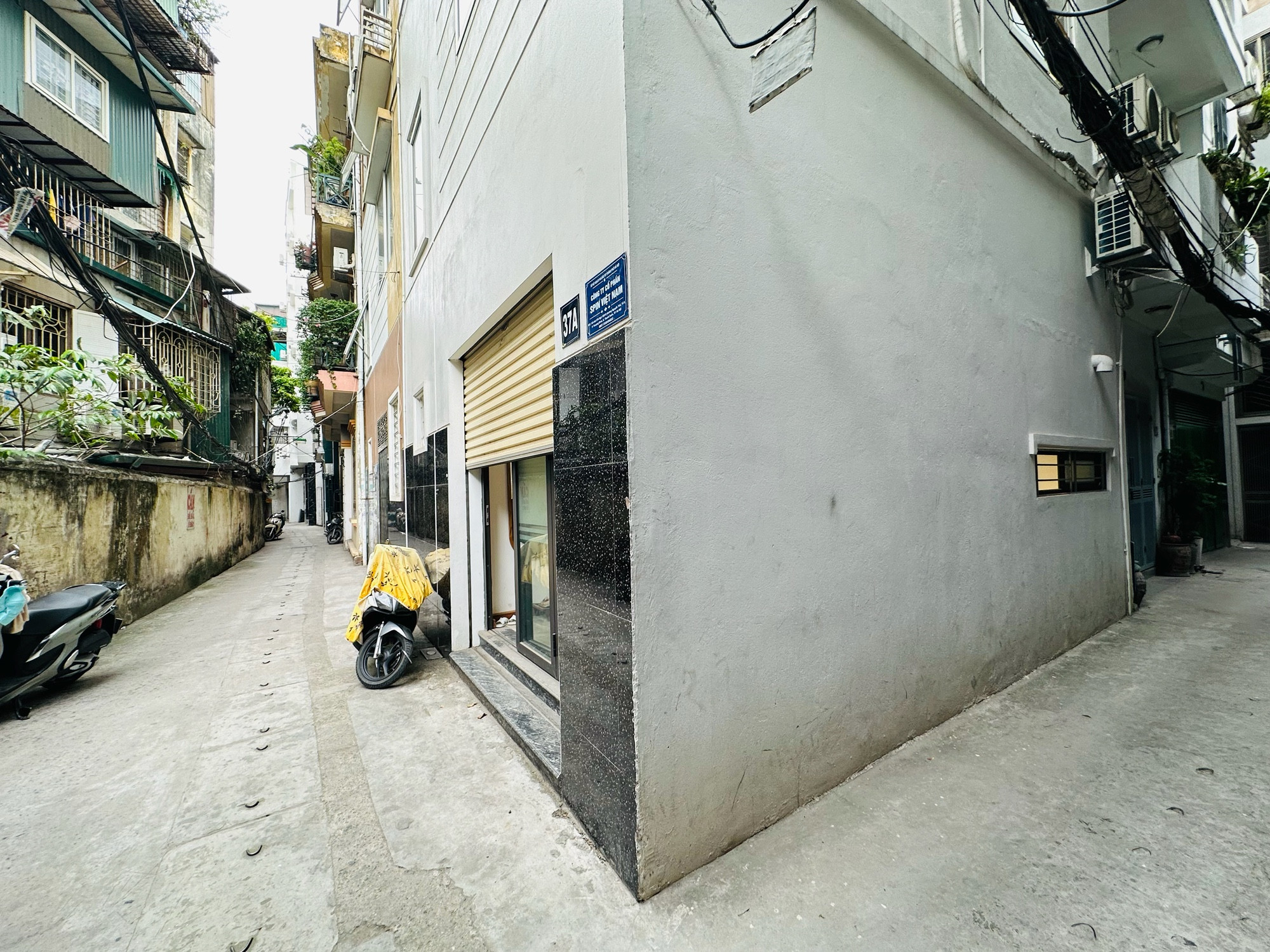 Siêu phẩm Ngã Tư Sở, 33M*5T, ngõ ôtô, lô góc 2 thoáng, trạm sạc Vinfast đầu ngõ, khu dân trí, an ninh tốt, Giá 9.5 Tỷ