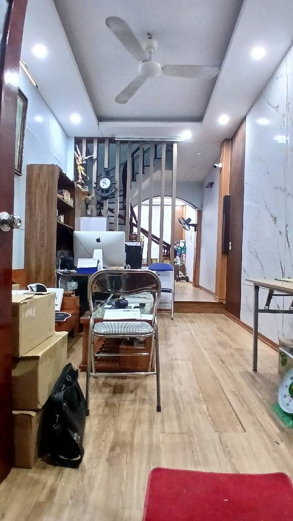 🌏🎯 BÁN NHÀ NGUYỄN TRÃI 30M2 X 5T, GIÁ 5.5 TỶ = MÁY IN TIỀN 20 TRIỆU/THÁNG, NGAY NGÃ TƯ SỞ!