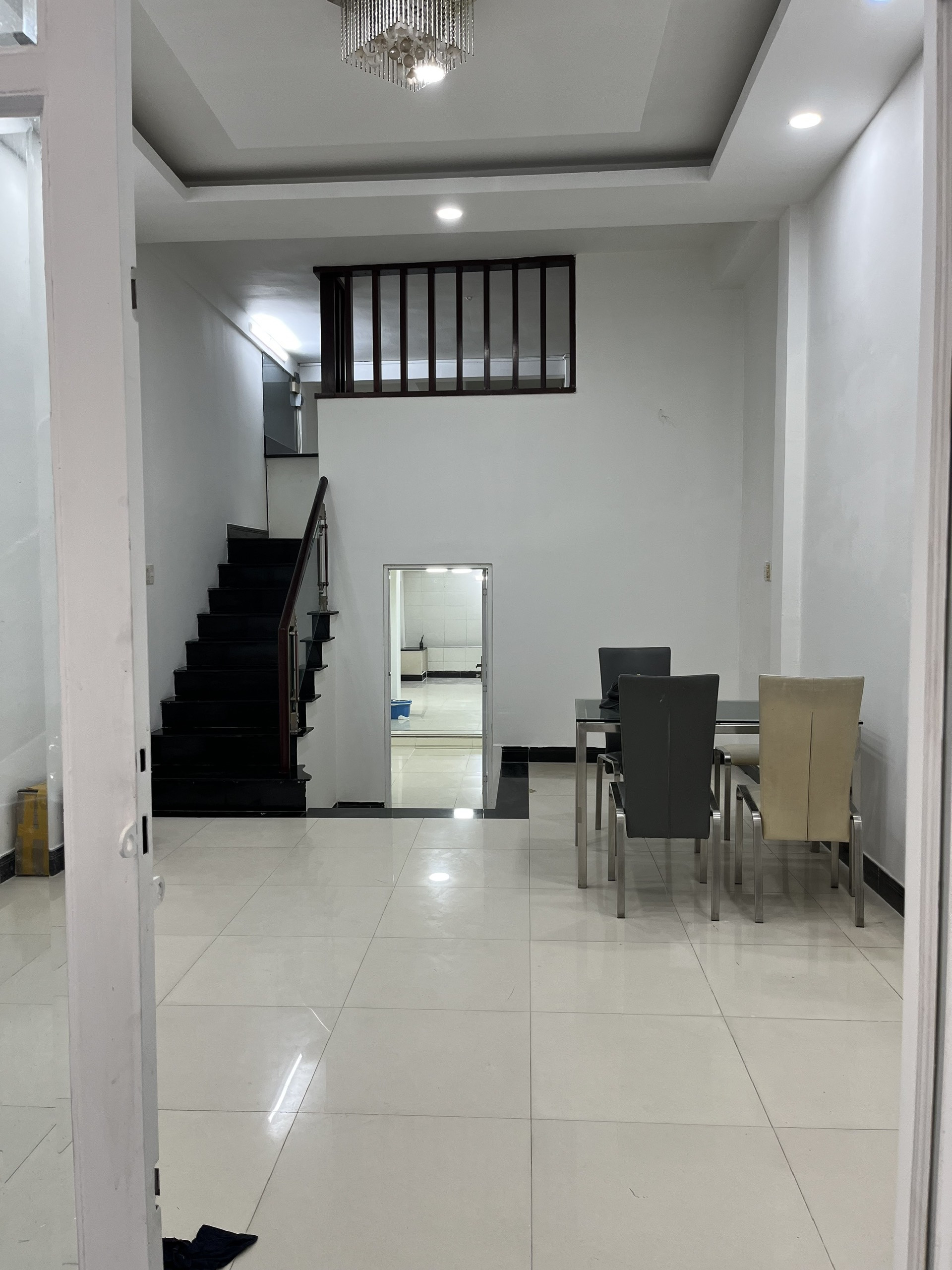 Top nhà vị trí đẹp 4.5 x 16m Nguyễn Trãi Bến Thành TP.HCM