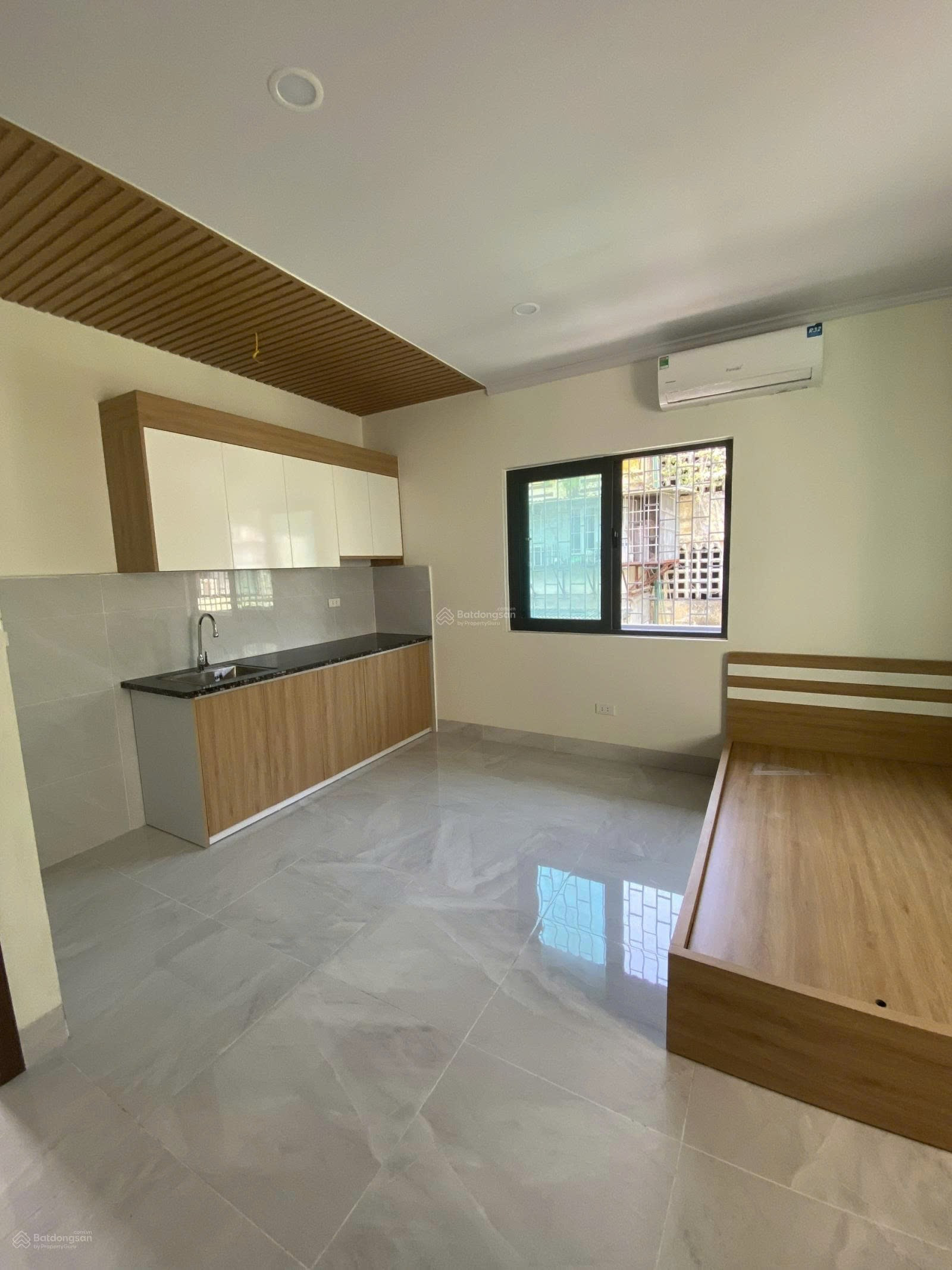 Cho Thuê Nhà Ngõ 477 Nguyễn Trãi 60M² 4 Tầng 4 Ngủ - Full Nội Thất - Ô Tô Đỗ Cửa - Giá Thuê 22tr