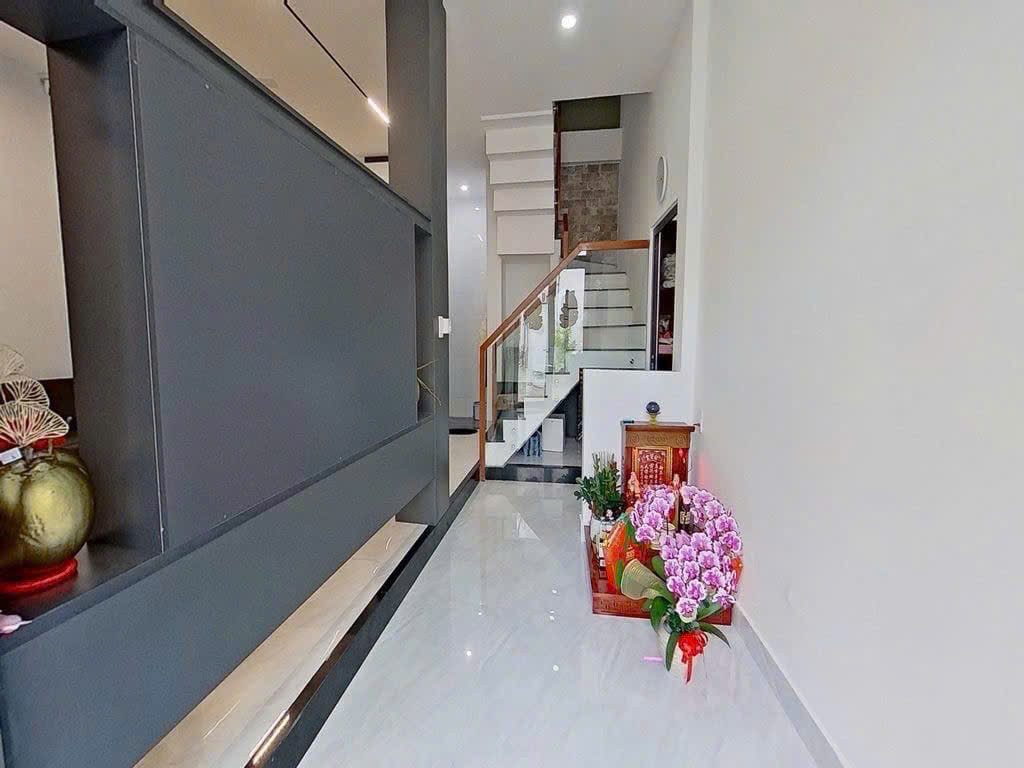 BÁN NHÀ PHỐ TRUNG TÂM HẢI CHÂU - ĐẲNG CẤP SỐNG YÊN BÌNH - FULL NỘI THẤT CAO CẤP - KIỆT Ô TÔ NGUYỄN TRI PHƯƠNG - SÁT TRỤC NGUYỄN VĂN LINH, SÂN BAY, CÔNG VIÊN 29/3 - GIÁ 5.X TỶ
