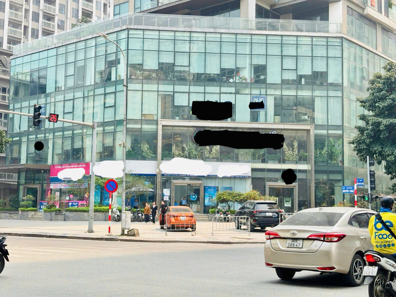 🔥BQL CHO THUÊ MẶT BẰNG GẦN 1000M2 NGAY GIỮA NGÃ TƯ NGUYỄN TUÂN MT CỰC RỘNG VỊ TRÍ ĐẮC ĐỊA