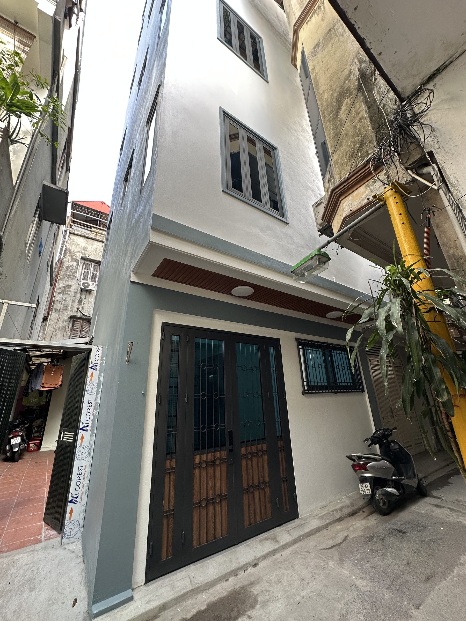 Cho thuê căn hộ studio, nội thất đầy đủ mới 100%