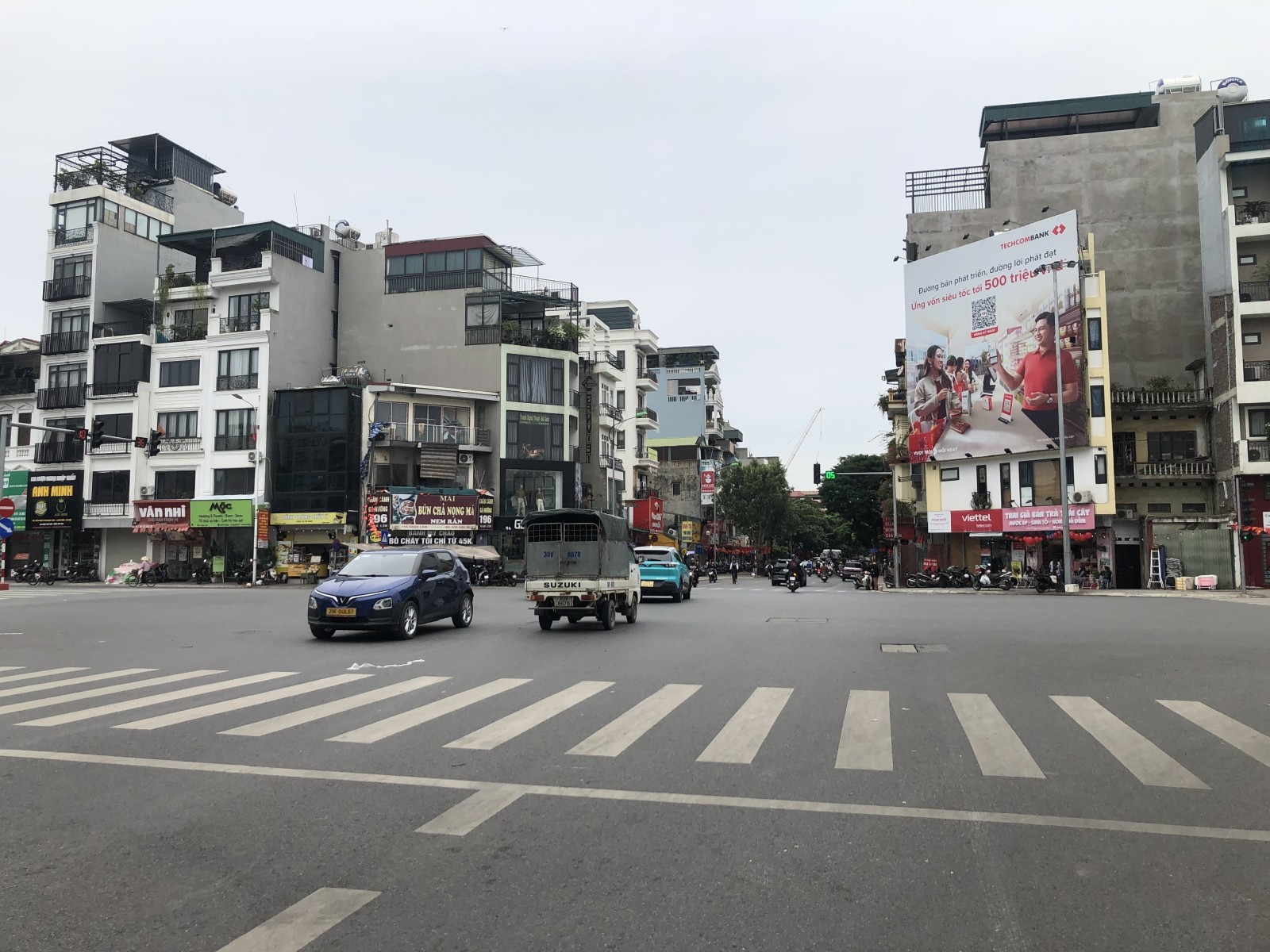 Bán nhà Nguyễn Văn Cừ 42/56m² ngang 3.5m giá 11.7 tỷ Phường Bồ Đề (LH: Zalo 0862299066)