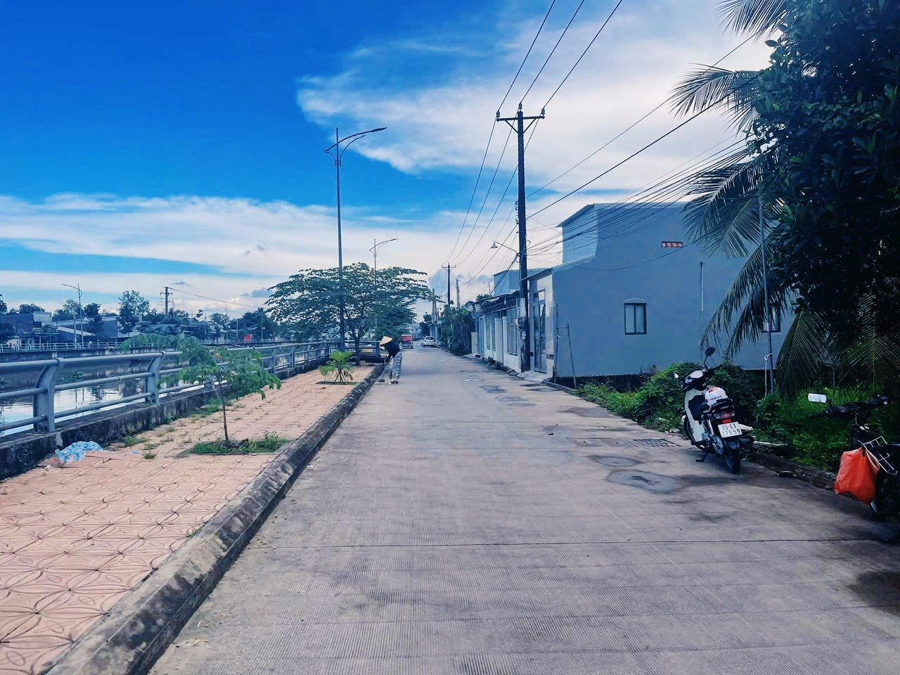 Bán đất 248m² có sẵn 96m² thổ cư ngang 6m giá 4.96 tỷ tại Đường Nguyễn Văn Cừ Phường Long Tuyền