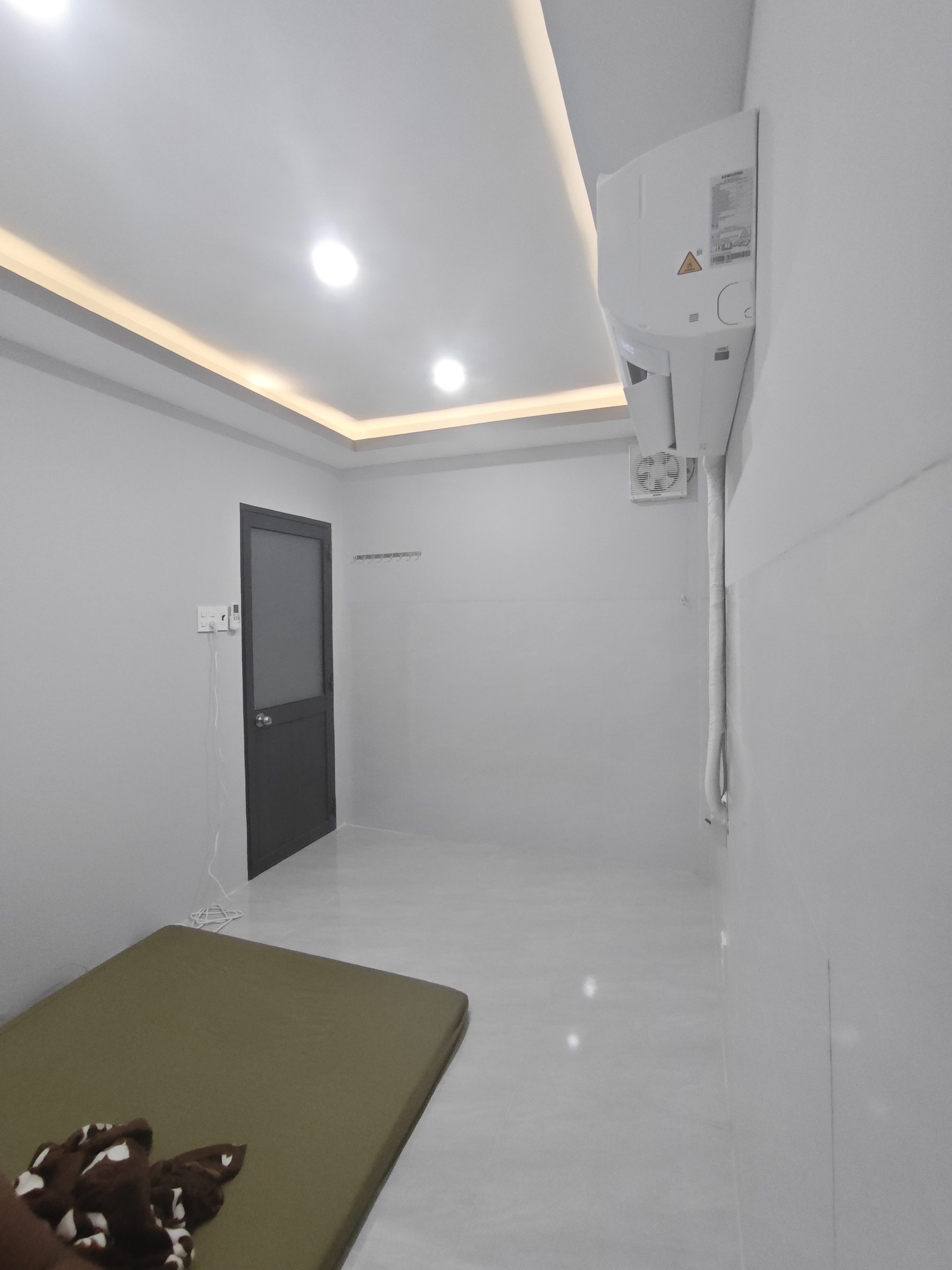 Pass Minihouse Mới 100% Có Phòng Kín