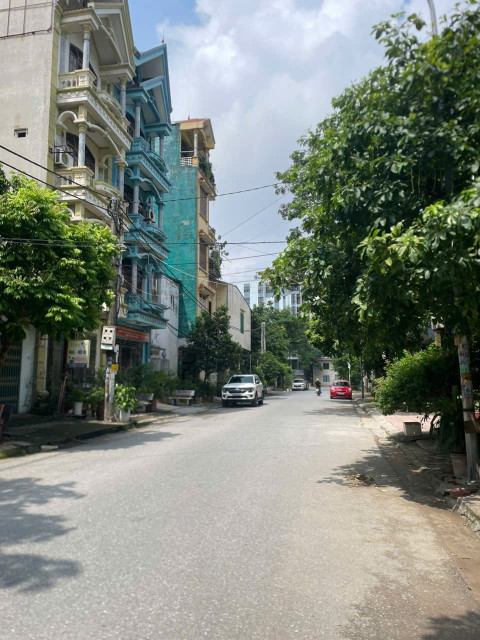 Bán đất nguyễn văn siêu khu đại phúc gần cổng trường sư phạm 110m2 mặt 5.38m giá 8.150 tỷ