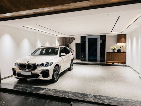 Bán nhà Nguyễn Xiển, Hoàng Mai, 6 tầng thang máy, ô tô vào nhà, kinh doanh văn phòng, 80m2, 21.5 tỷ