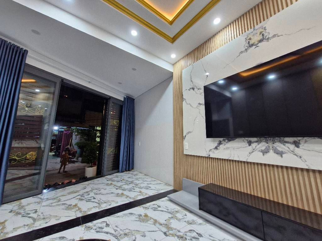 🚨🏡NHÀ 3 TẦNG HXH CẠNH VINHOMES Q9 CHỈ 5.X TỶ NHÀ MỚI FULL NỘI THẤT HẺM THÔNG XE HƠI ĐẬU CỬA ⏰