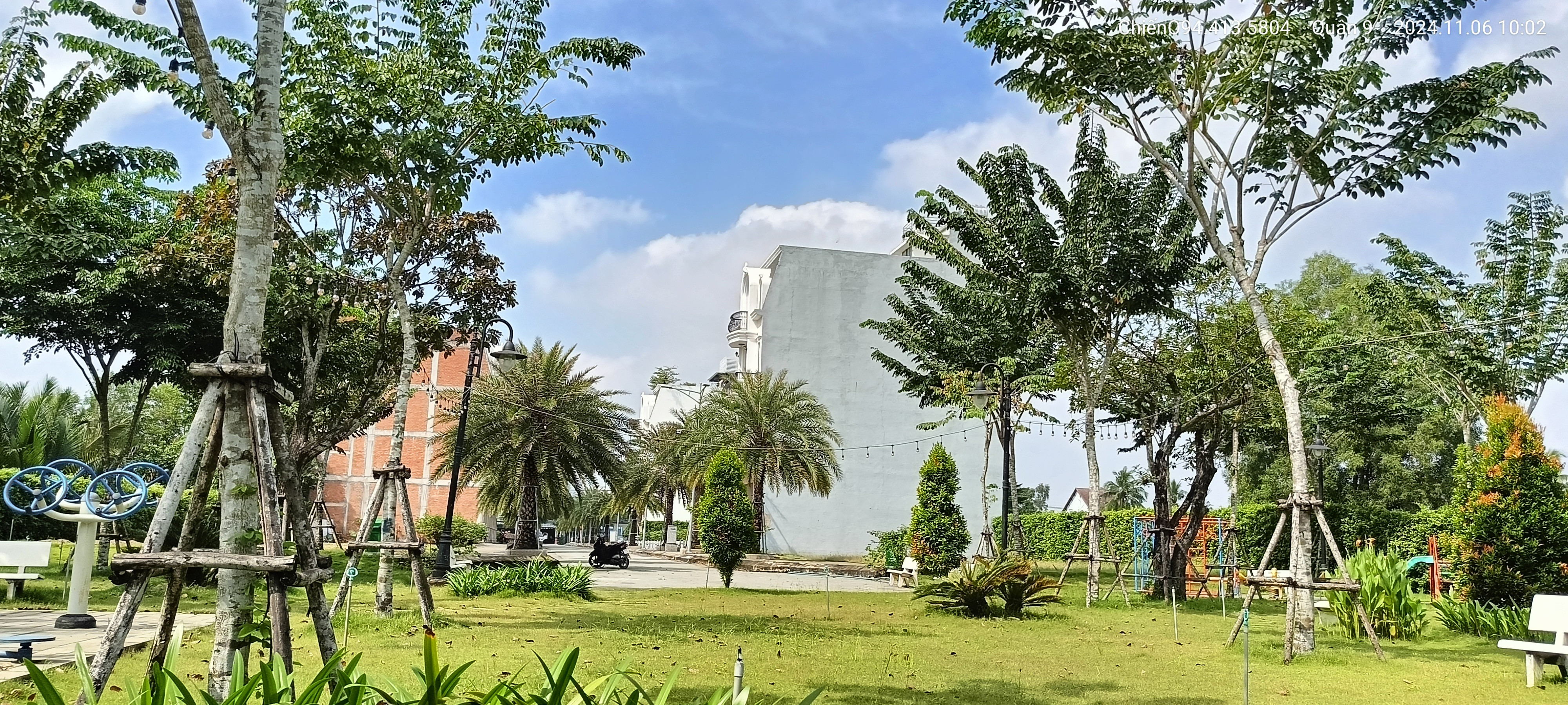 (Đã Bán) Đất nền full thổ 81m² mặt phố vỉa hè gần Vinhomes Grand Park