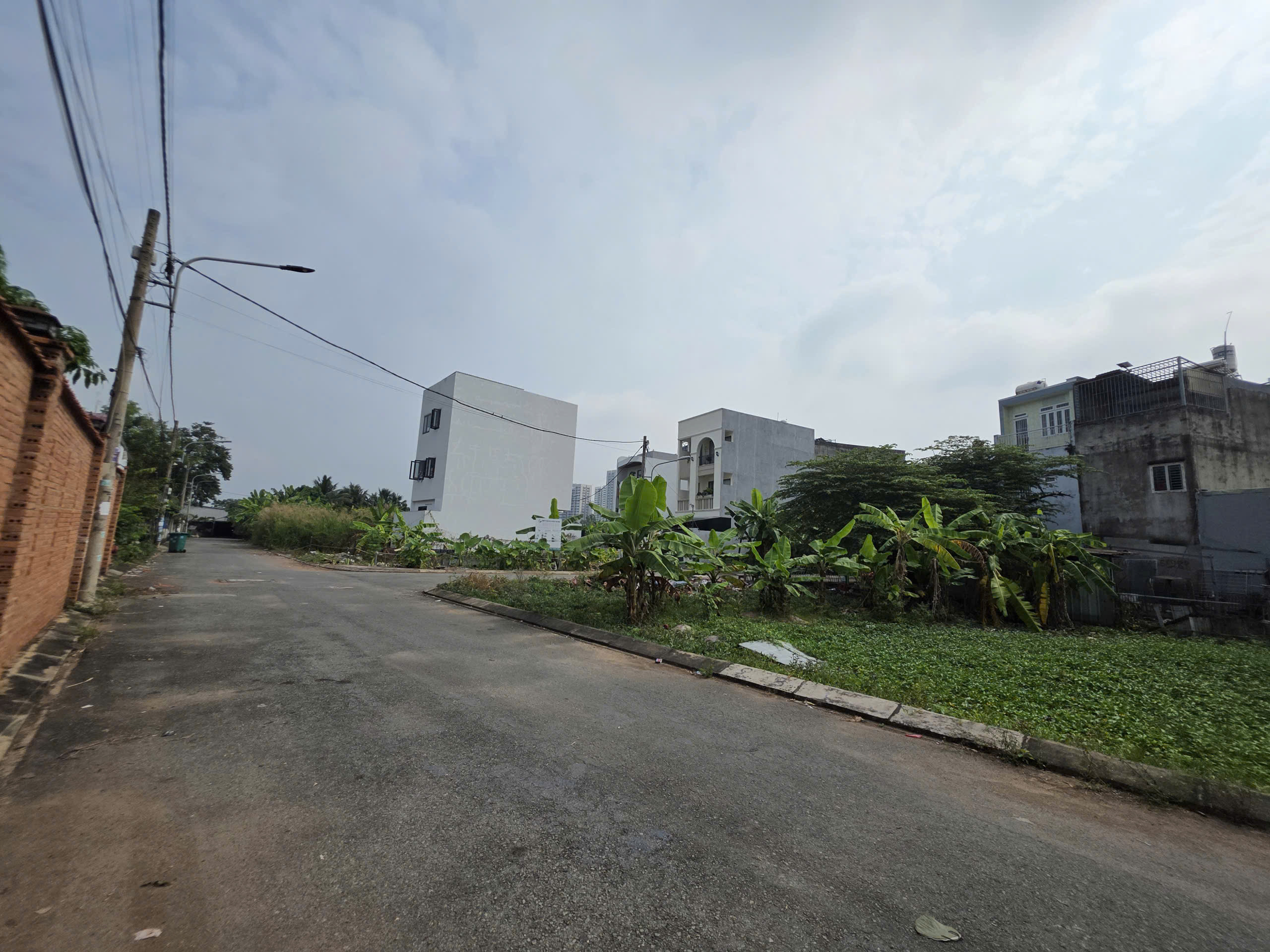 🚨ĐẤT HXT DT 88.5M2 GIÁ 4.xTỶ SÁT VINHOMES GRAND PARK Q9, NGUYỄN XIỂN ⏰