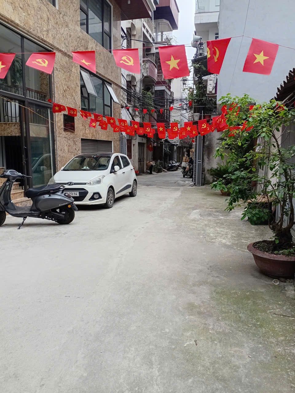 Nhân hoà, 45m x 5tầng x 7PN đủ công năng dân xây, gần phố ăn sinh tốt