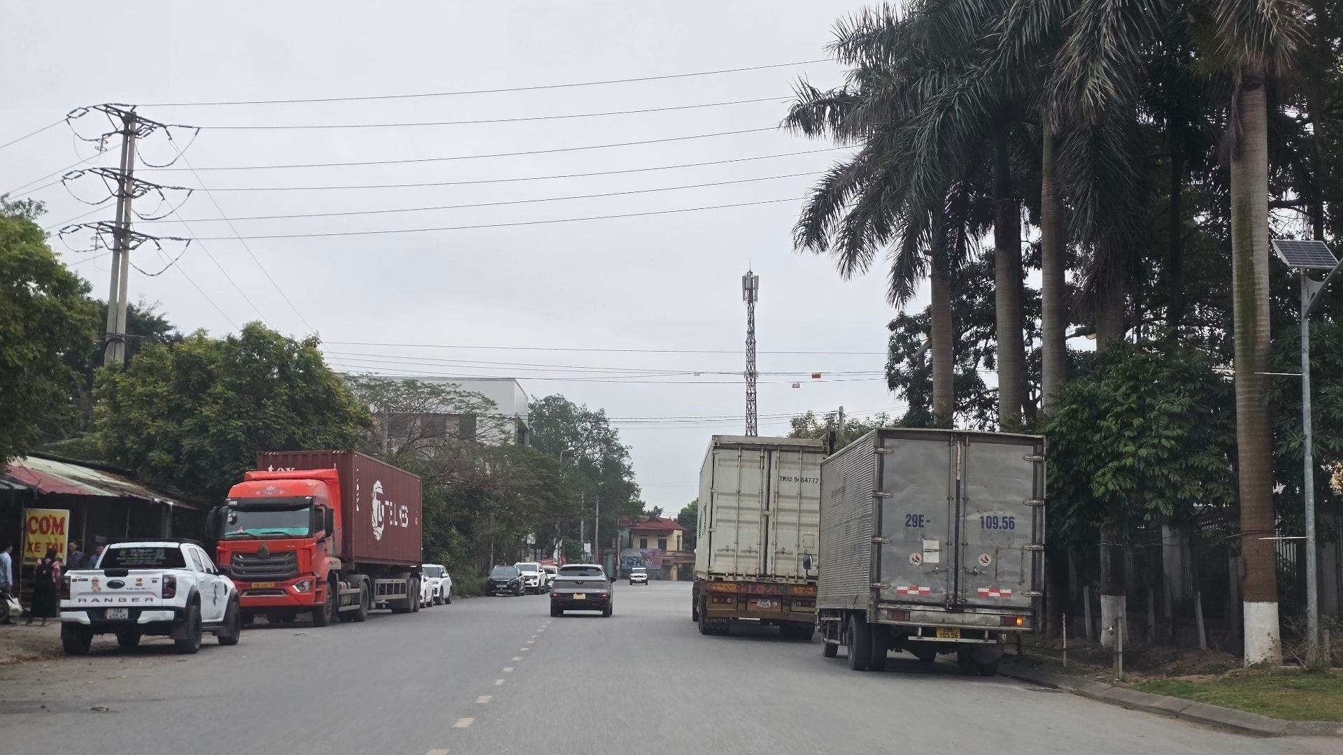 Gần Vin2,3 đất đẹp Như Quỳnh ô tô vào đất chỉ hơn 2 tỷ