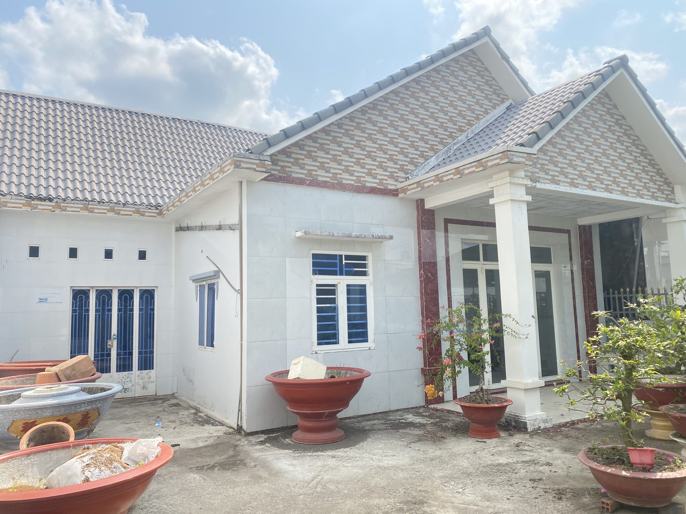 Bán nhà 479m² có sẵn 78m² thổ cư ngang 20m giá 2 ty 850tỷ tại Đường Nhựa Phường Phước Hậu