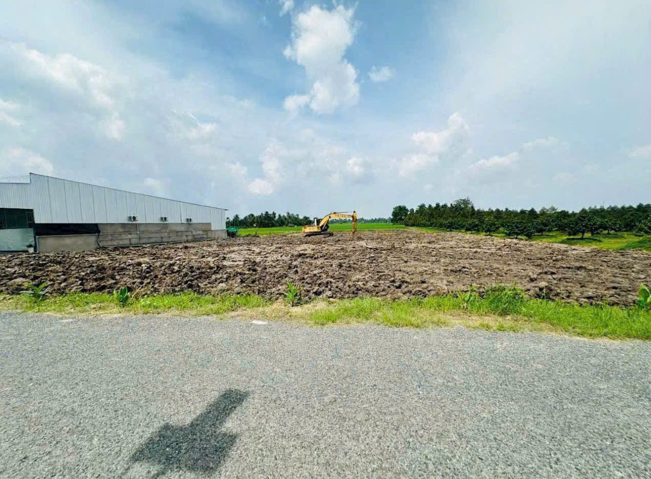 Bán đất 2969.1m² ngang 35m giá 3.27 tỷ Xã Nhơn Phú