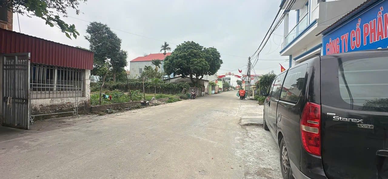 Siêu cấp, chất lượng.Bán đất trục kinh doanh tại nội bài.