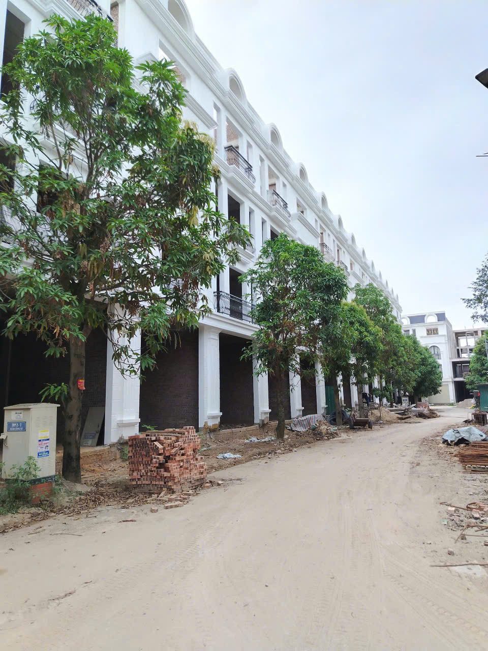 BÁN NHÀ TẠI PHÚC THÀNH 3 THỊ XÃ MỸ HÀO HƯNG YÊN