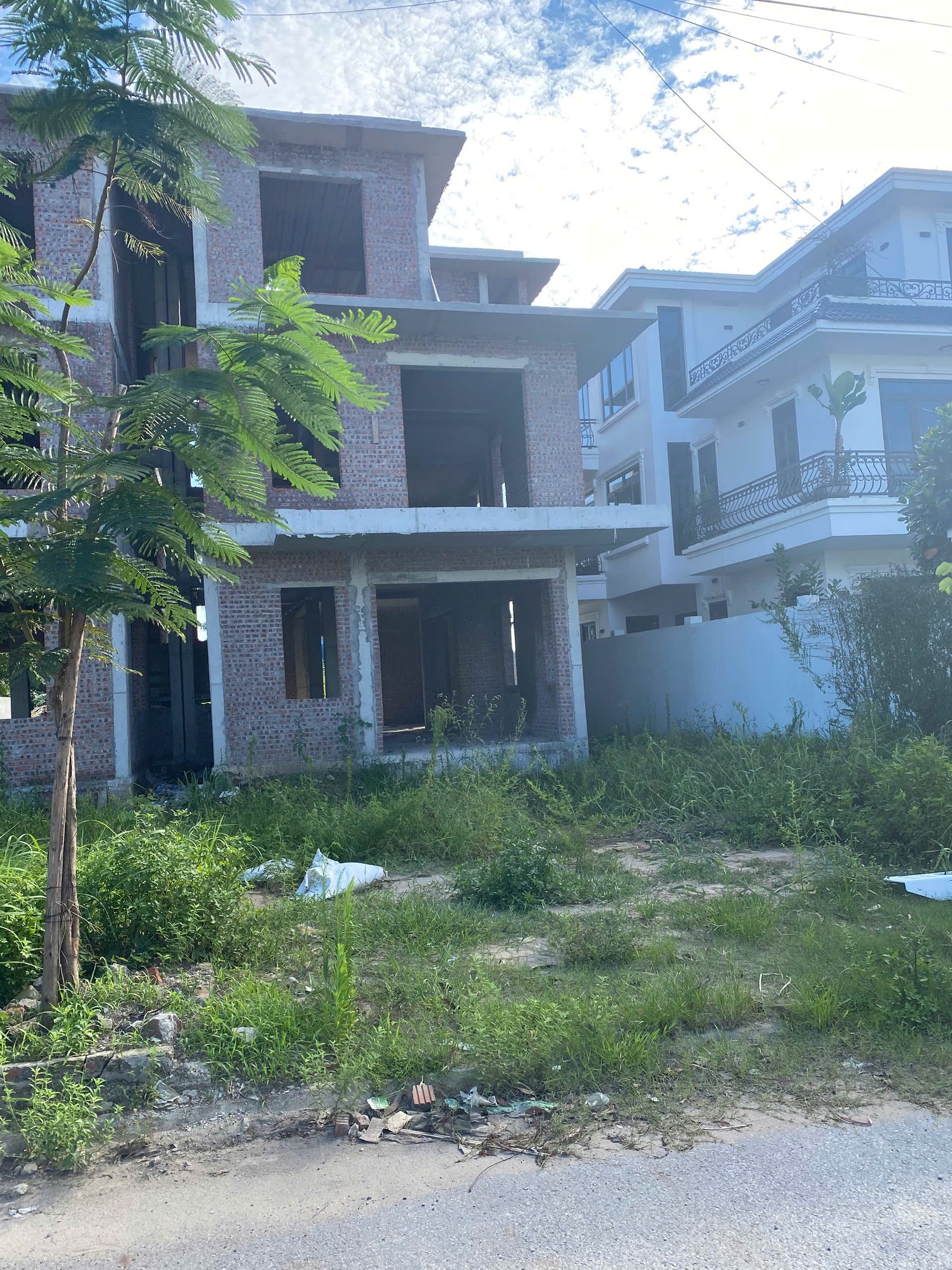 Bán nhà 188m² full thổ cư ngang 9m giá 10.5 tỷ tại Phường Hưng Đạo