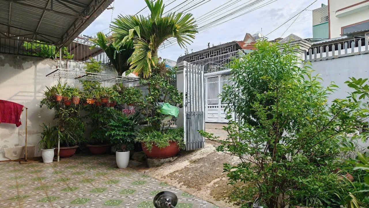 CHỈ 3 TỶ CÒN THƯƠNG LƯỢNG – NHÀ LÔ GÓC HẺM 96 PHẠM VĂN ĐỒNG | 10M x 19M | FULL THỔ CƯ – HOÀN CÔNG