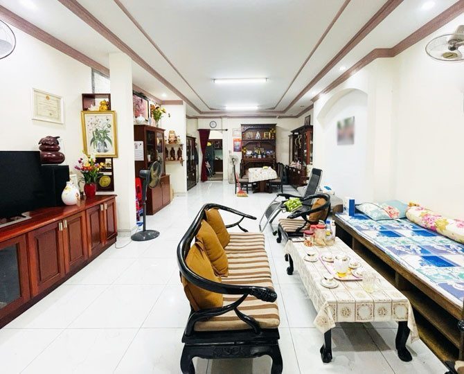 Nhà 4 tầng ở ngay, Hẻm Xe Tải, Phạm Văn Hai, 5.2x21m, 108m2, hơn 23 tỷ TL