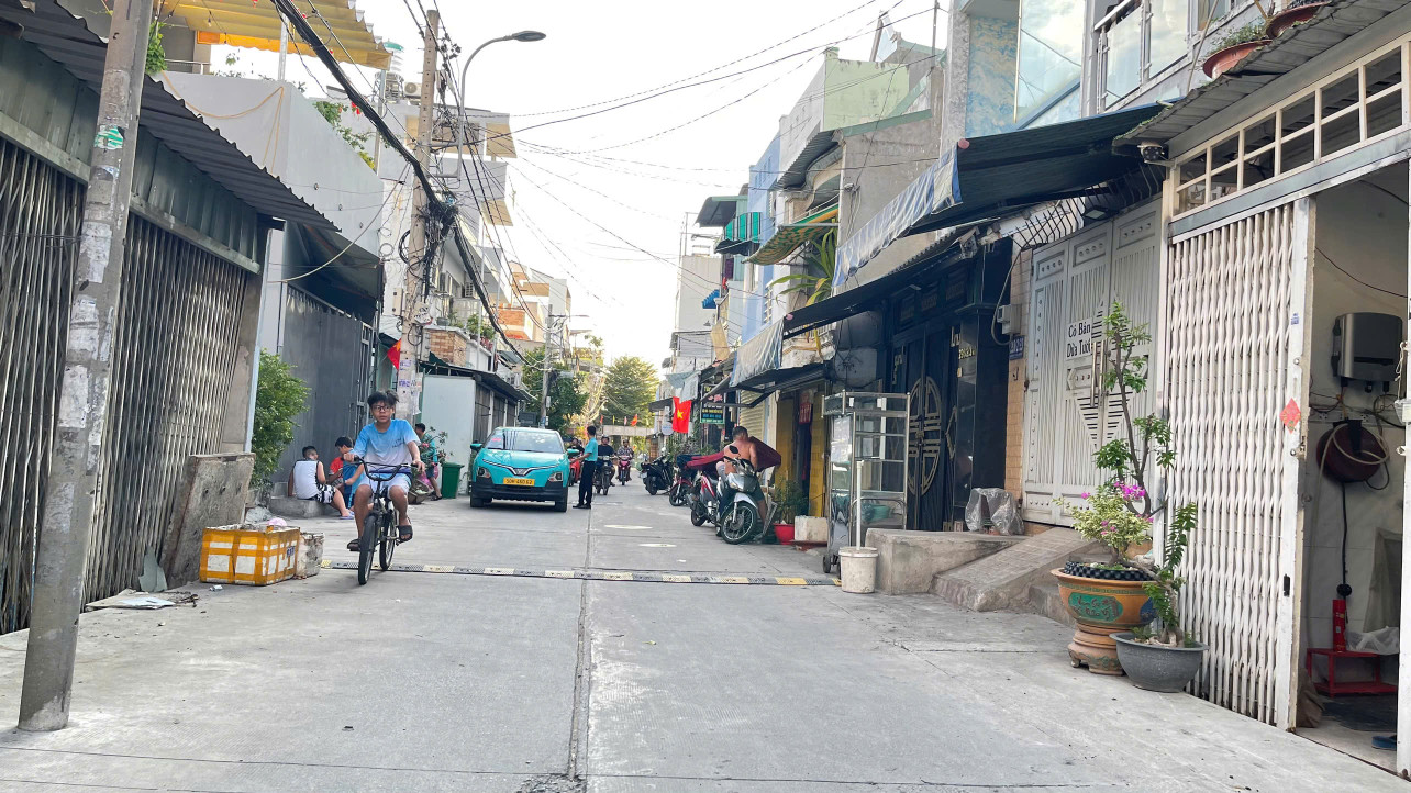Bán nhà Phan Anh, Tân Phú, mặt tiền đường 10m có lề, 105m2. Ngay Bốn Xã, Hiệp Tân, Hòa Bình.