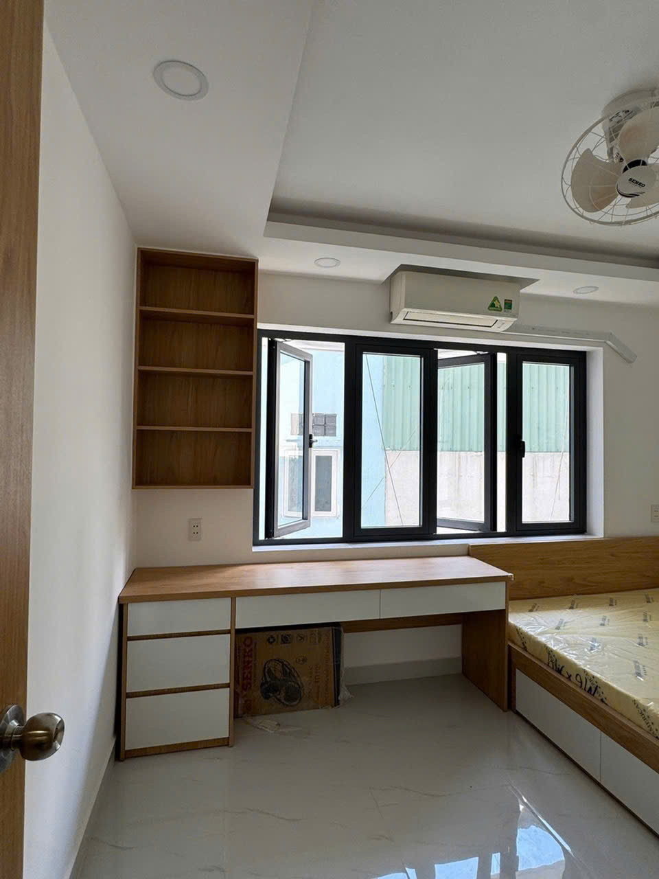 🏡 CHUNG CƯ 60M² FULL NỘI THẤT – NGAY NGUYỄN VĂN TRỖI – GIÁP Q1, Q3 – DỌN VÀO Ở NGAY!