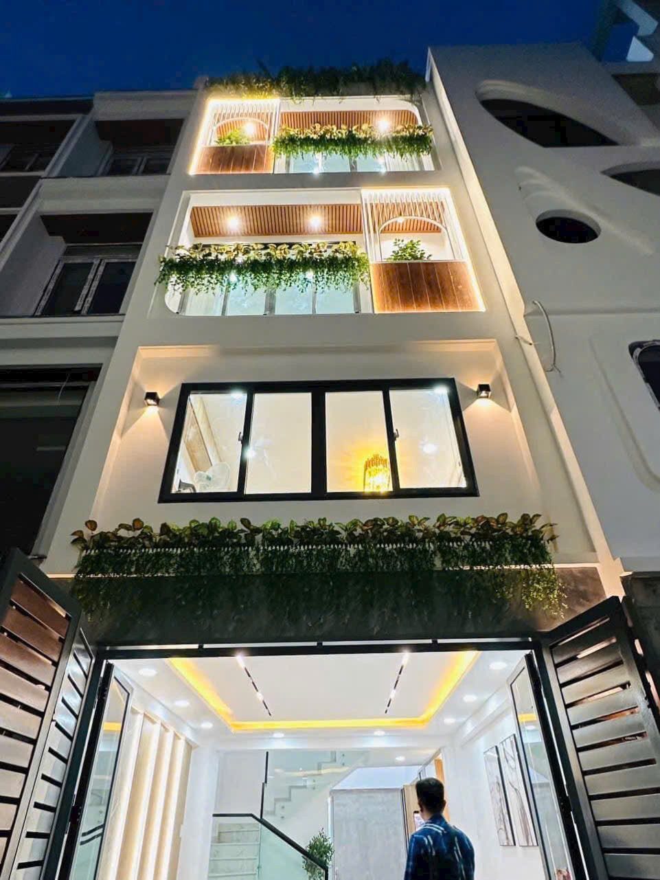 Hàng hiếm cuối năm dưới 3 tỷ 6. Căn 49.2m² Phan Đăng Lưu, Phú Nhuận. Xây 1 trệt 3 lầu, hẻm 5m