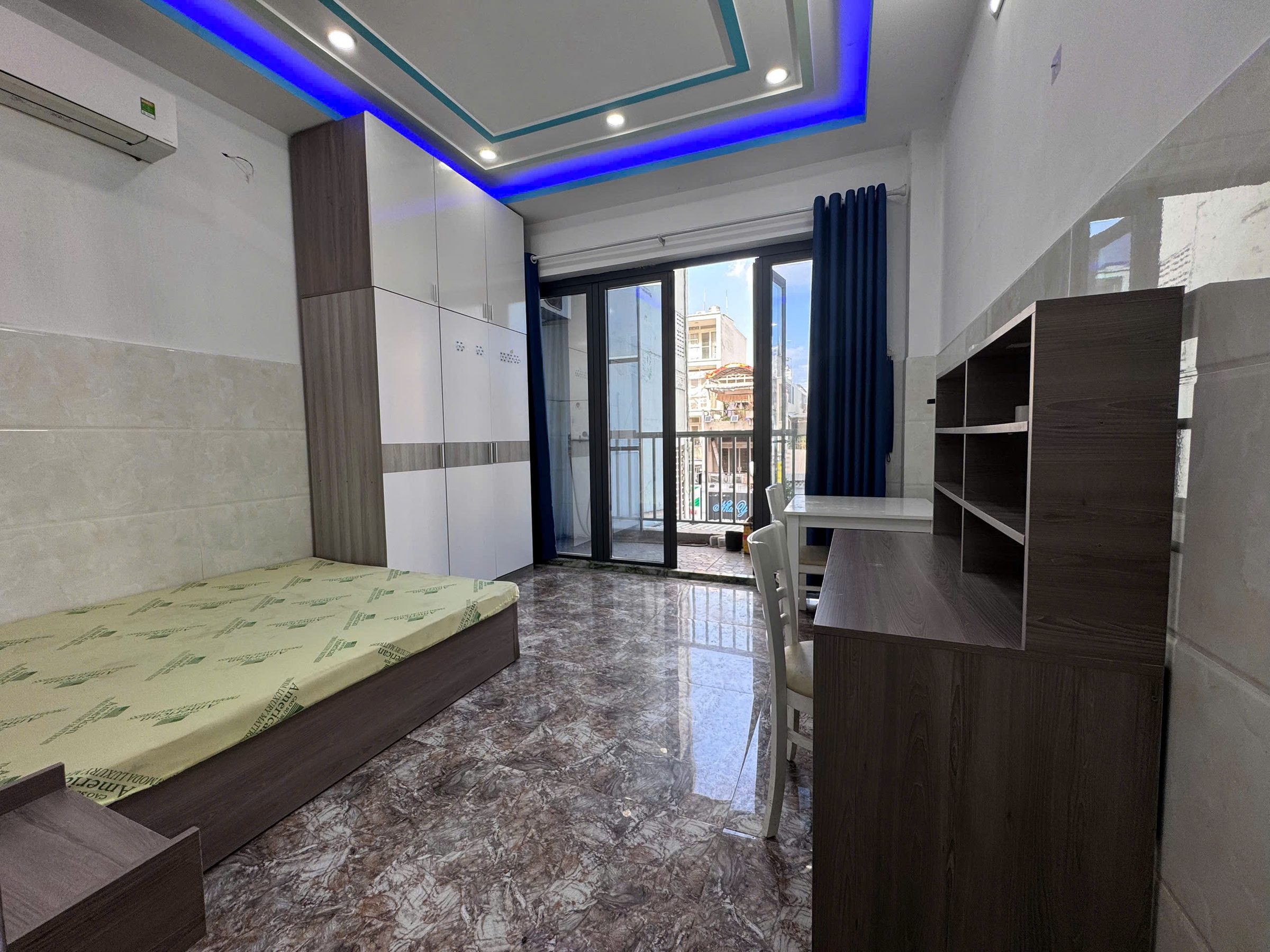 CHO THUÊ CHDV 1PN - BAN CÔNG - PHÚ NHUẬN
