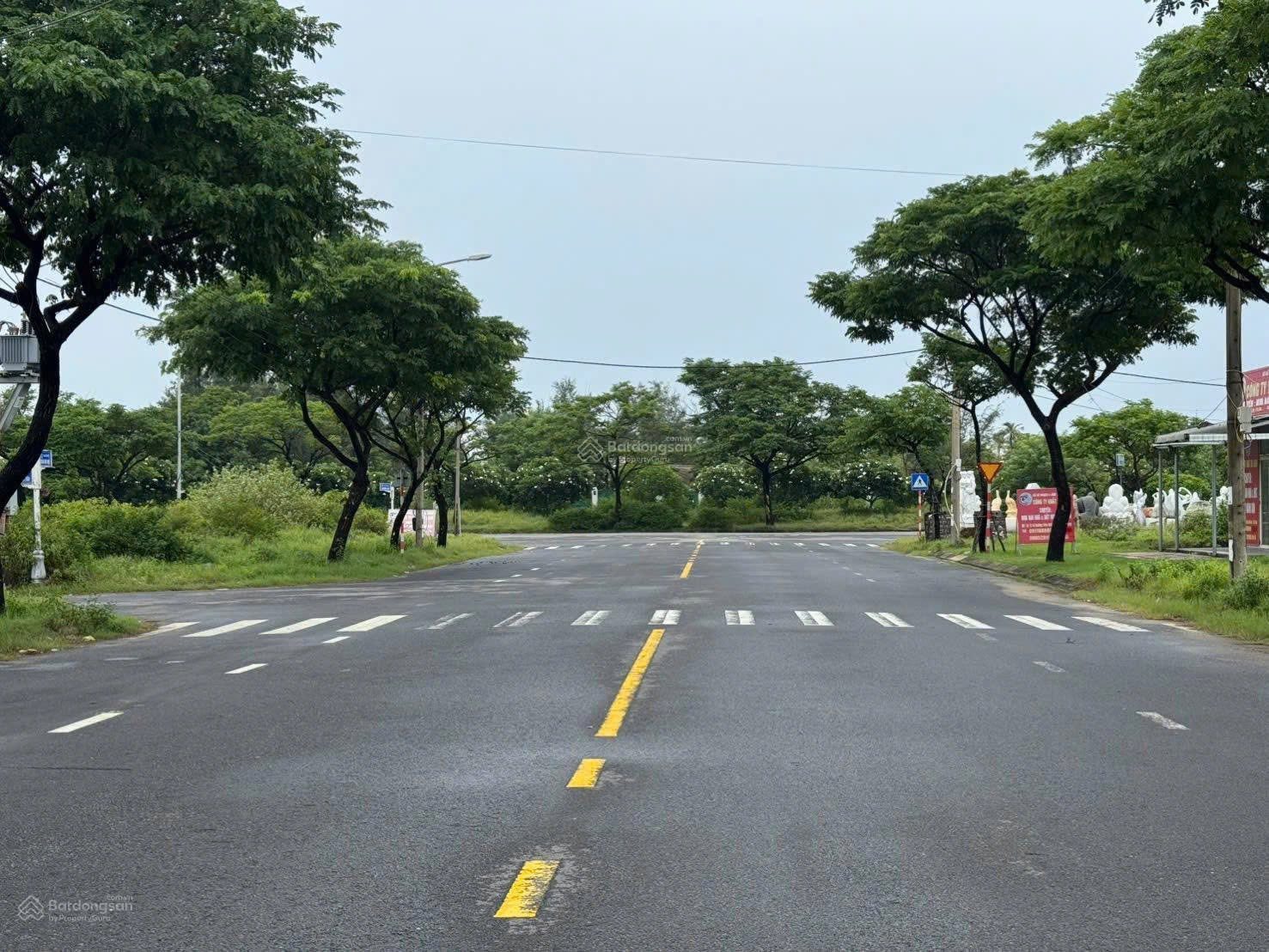 Chính chủ Bán lô đất biển hàng hiếm đường Phan Đình Thông, Ngũ Hành Sơn - Ngang 7m, Giá tốt
