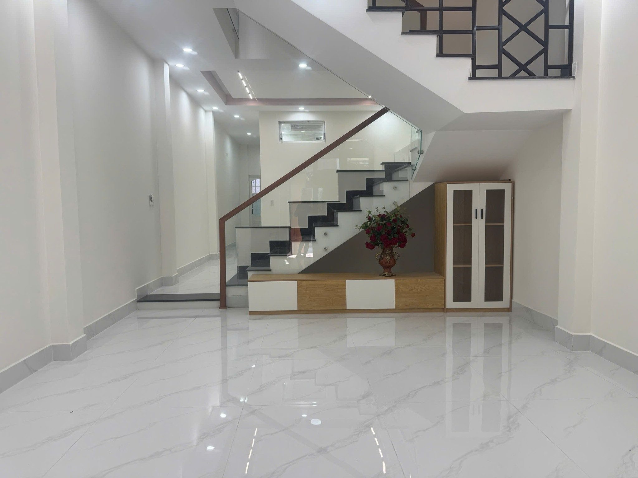 Bán Nhà 2 tầng mặt tiền Phần lăng - Thanh Khê, đối diện là công viên mát mẻ
