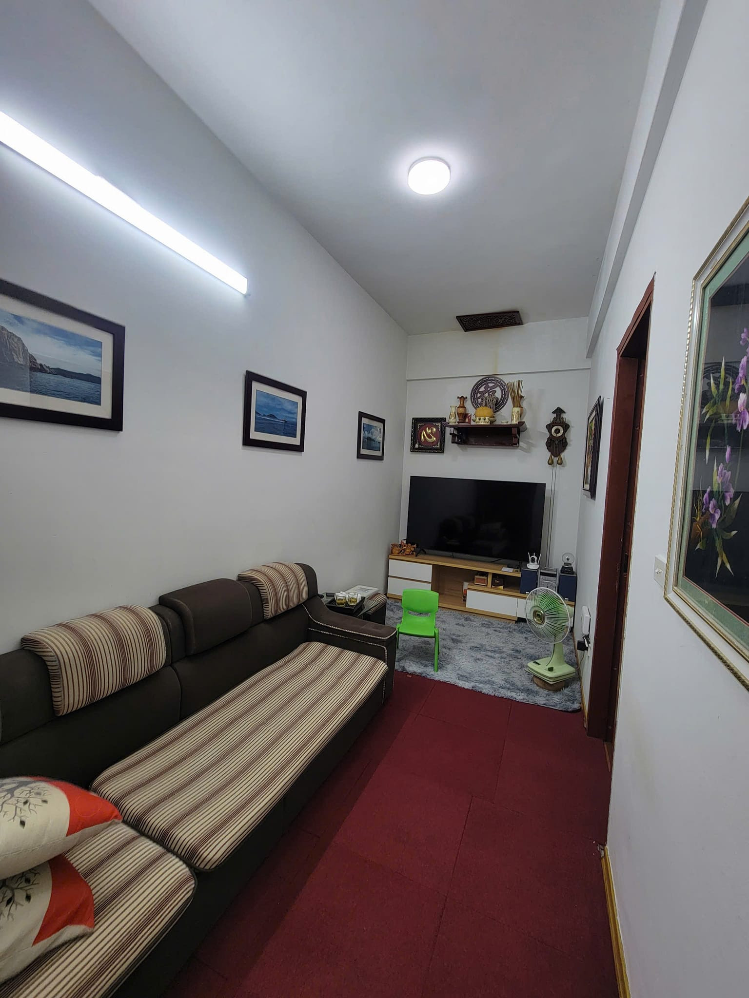 Chính chủ cần bán căn hộ 1 phòng ngủ tầng 23 tại tòa CT10 chung cư Đại Thanh Hà Nội. Giá 1,79 tỷ. 0376685183