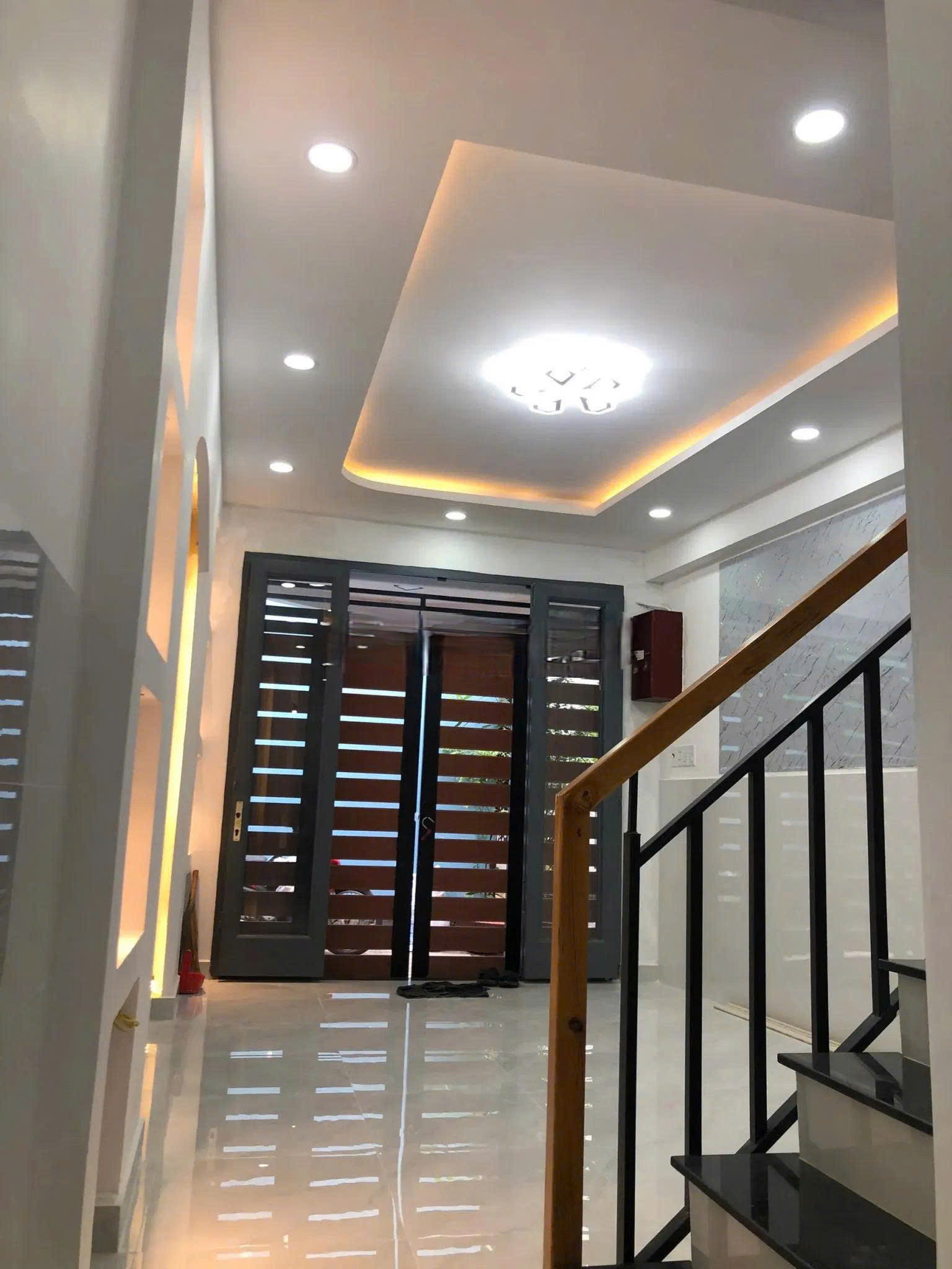 Căn nhà Phan Văn Trị – Bình Thạnh 34m², giá 2,5 tỷ: vị trí sầm uất, khu dân trí cao, hẻm 4m thông thoáng.