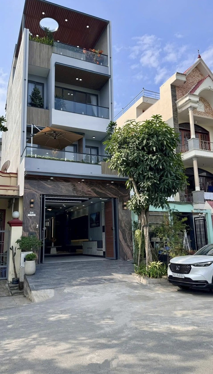 Chính chủ ký gửi bán gấp nhà Phan Văn Trị,An Nhơn,Gò Vấp 4 tỷ150tr/m2.SHR,ngân hàng hỗ trợ vay