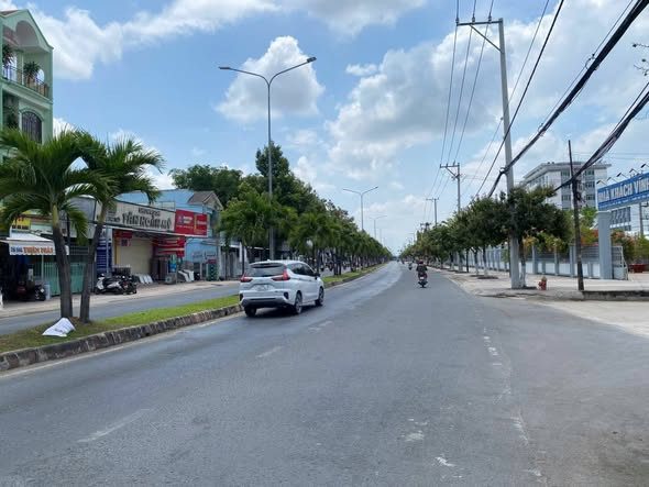 Bán đất 309m² có sẵn 200m² thổ cư ngang 5.9m giá 8.65 tỷ tại Đường Phó Cơ Điều Phường Phước Hậu