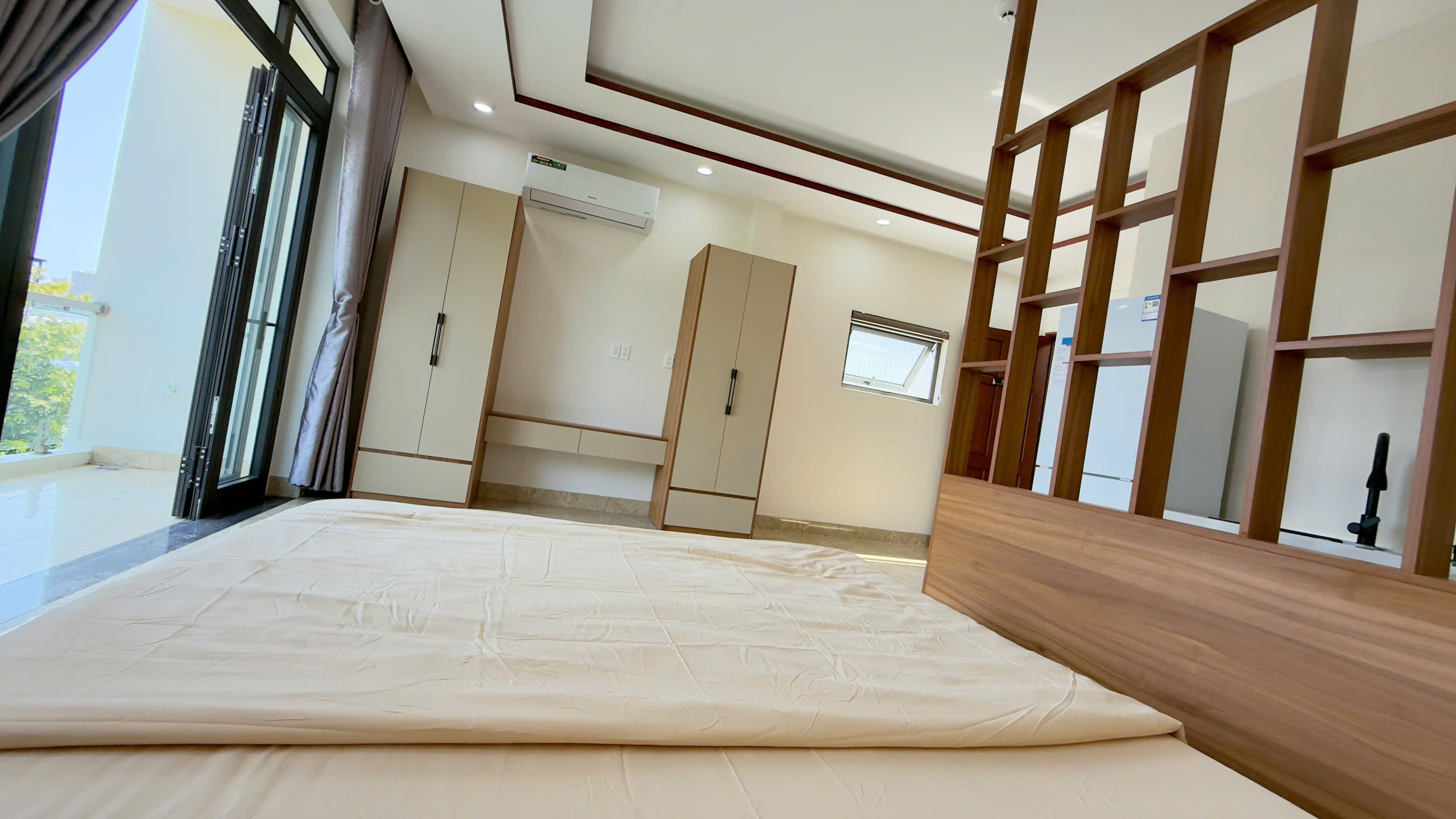Bán Apartments kiệt ô tô - cách đường Phó Đức Chính 50m, thu nhập 40 tr/tháng, chỉ 9 tỷ 7 tl
