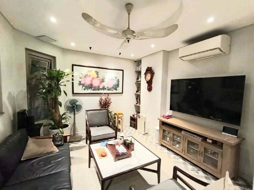 NHÀ PHỐ HÀO NAM 6 TẦNG THANG MÁY_GẦN PHỐ_35m2_LÔ GÓC_NHÀ MỚI ĐẸP VỀ Ở NGAY, hơn 11 tỷ