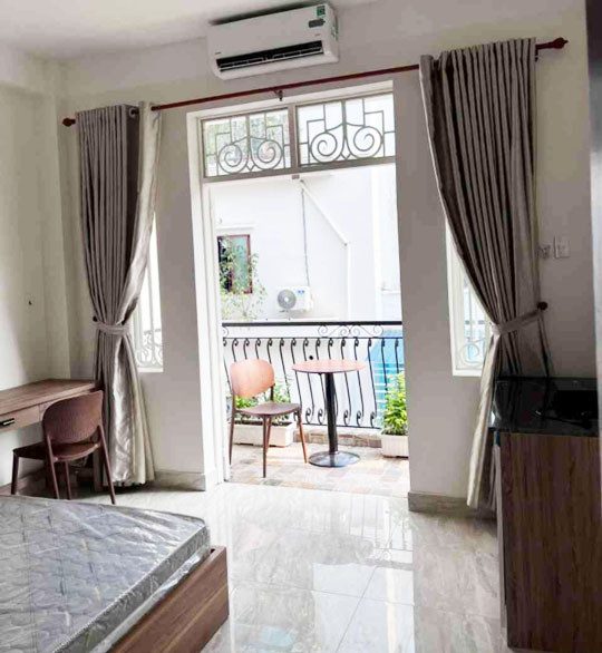 Nhà 4 tầng ở ngay, Hẻm Xe Hơi, Phổ Quang, Tân Sơn Hòa, 70m2, chỉ 13.x tỷ TL