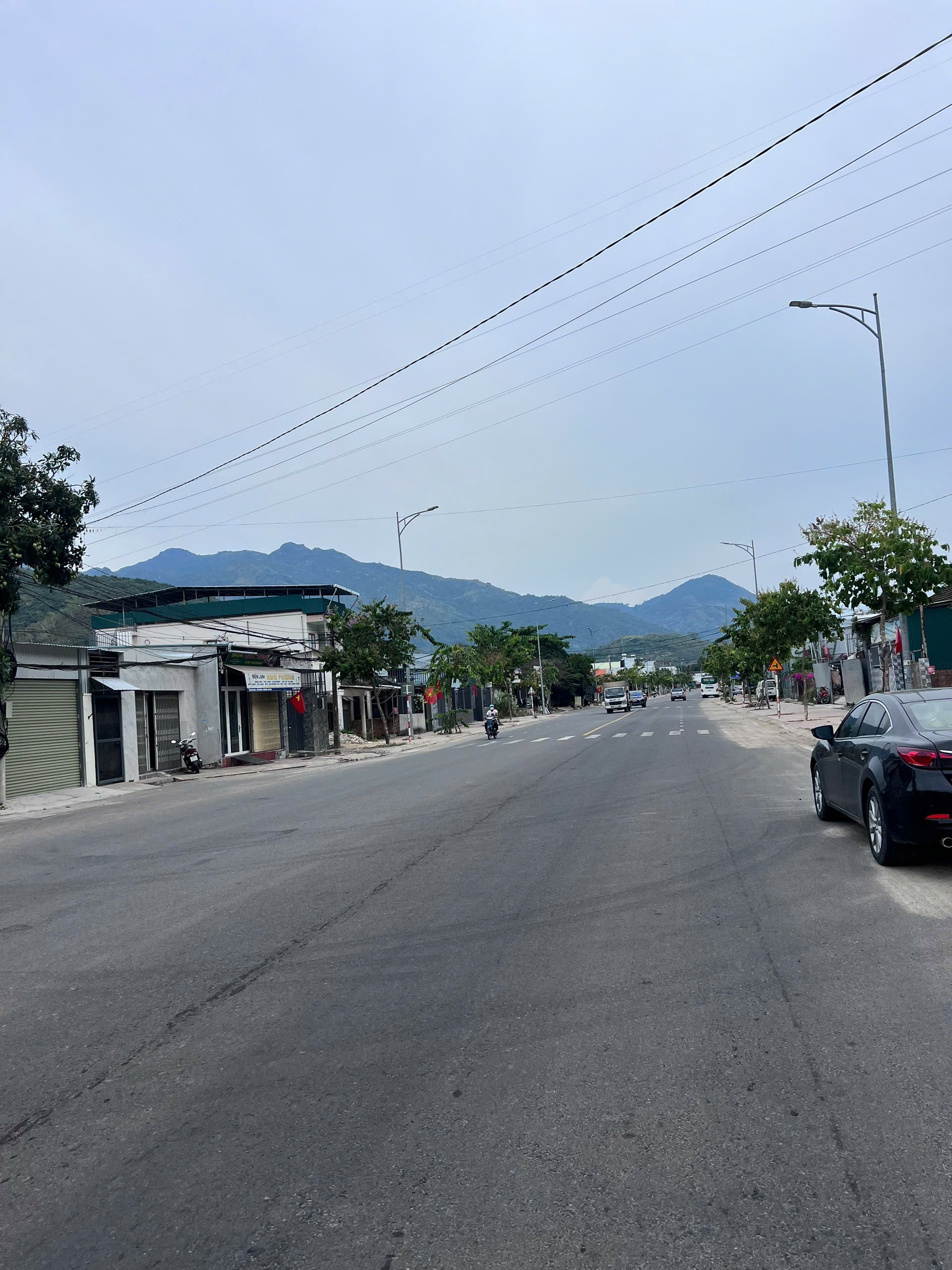 🔴 Bán - 613m2 Đất Full Thổ Cư, Ngang 15m -- Mặt Đường Phong Châu, Phường Nam Nha Trang