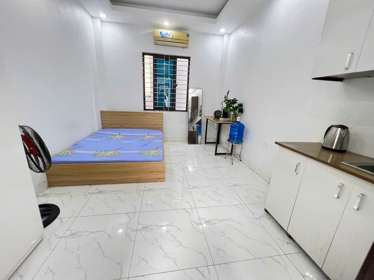 Phòng trọ khép kín giá rẻ 3 tr phú diễn , bắc từ liêm gần Đaih học Tài Nguyên Môi trường