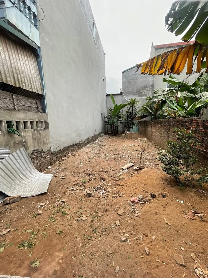 Bán nhà 80m² full thổ cư ngang 4,4m giá 6.35 tỷ tại Đường Phù Đổng Xã Phù Đổng