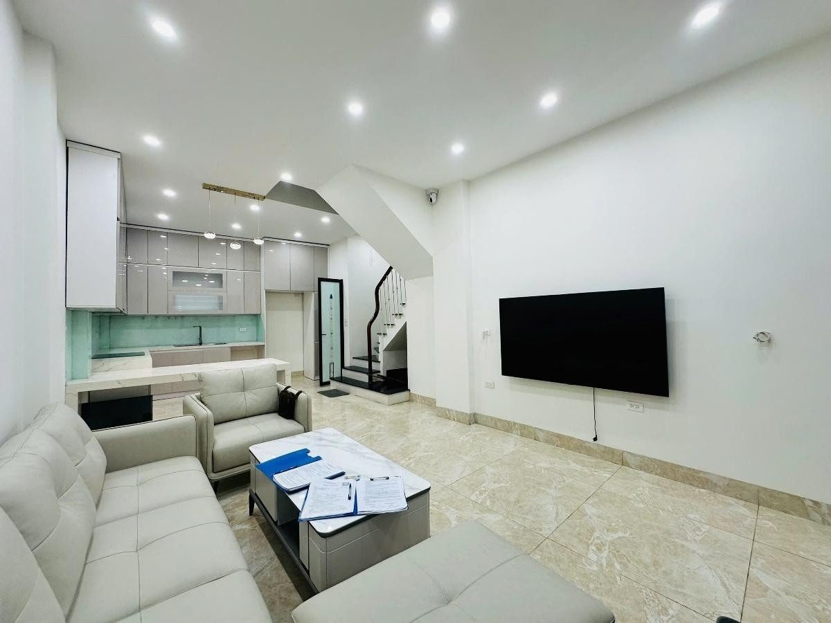 💎 NHÀ MỚI Ở NGAY PHÚ MỸ – 40M² – 5 TẦNG – NGÕ THÔNG RỘNG – CHỈ 10 TỶ