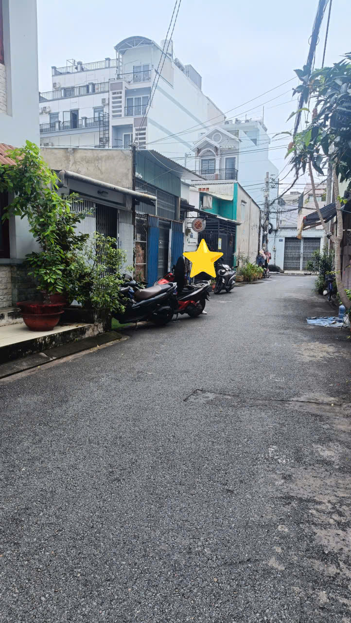 Bán nhà 112m² ngang 4m giá 10.5 tỷ Phường Phú Thọ Hòa