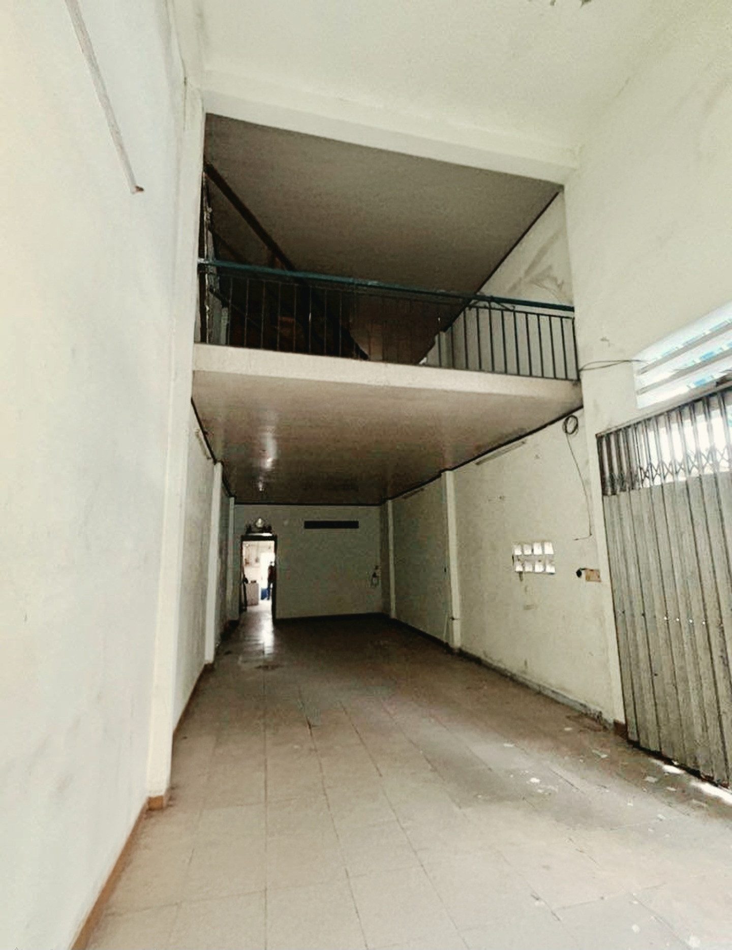 🔥 Chợ Vải Phú Thọ Hòa – 46m² Ngang 4.1m – Hẻm 8m Ô Tô Đỗ Cửa – Không Quy Hoạch – Tiện Ở, Xây Mới Hoặc Cho Thuê - 4.8🧄