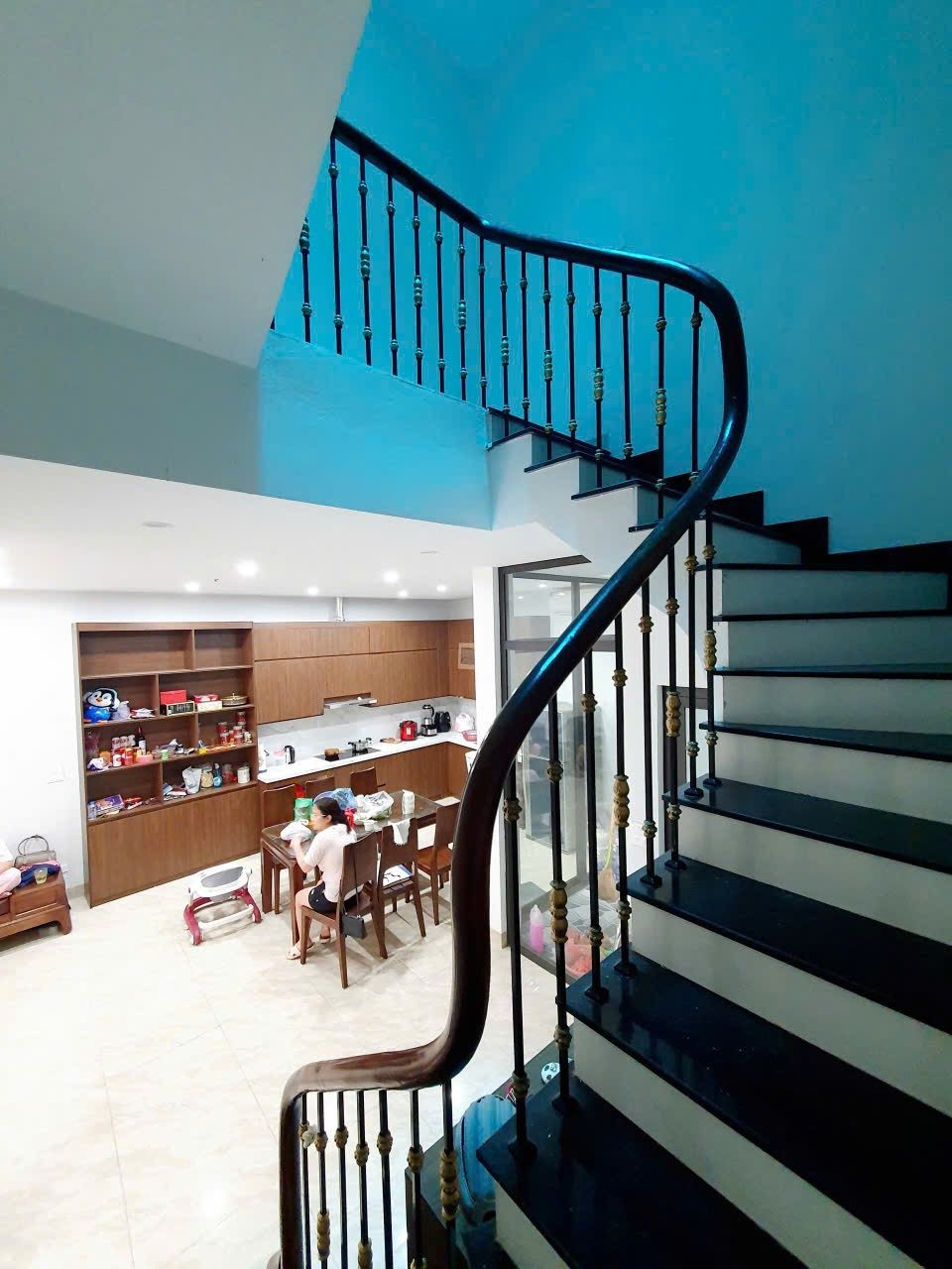 Cho Thuê Nhà Phú Xá - Tây Hồ 95M² 5 Tầng 6 Ngủ - Ngõ VF3 - Giá Thuê 17,5tr - Nhận Nhà Ngay