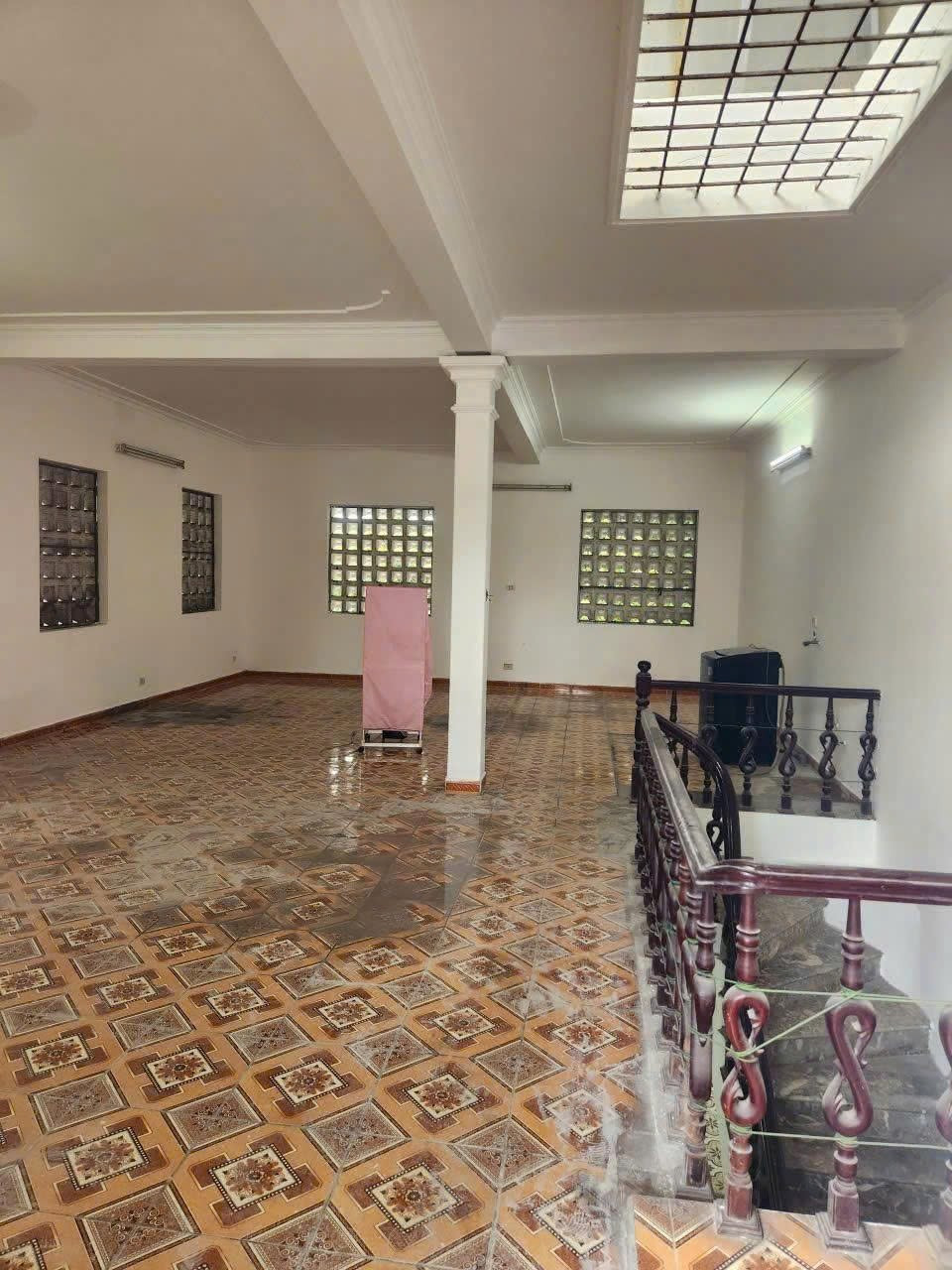 Cho Thuê Nhà Ngõ 124 Phúc Diễn 100M² 4 Tầng - Ô Tô Đỗ Cửa - Vừa Ở, Kinh Doanh - Giá Thuê 32tr