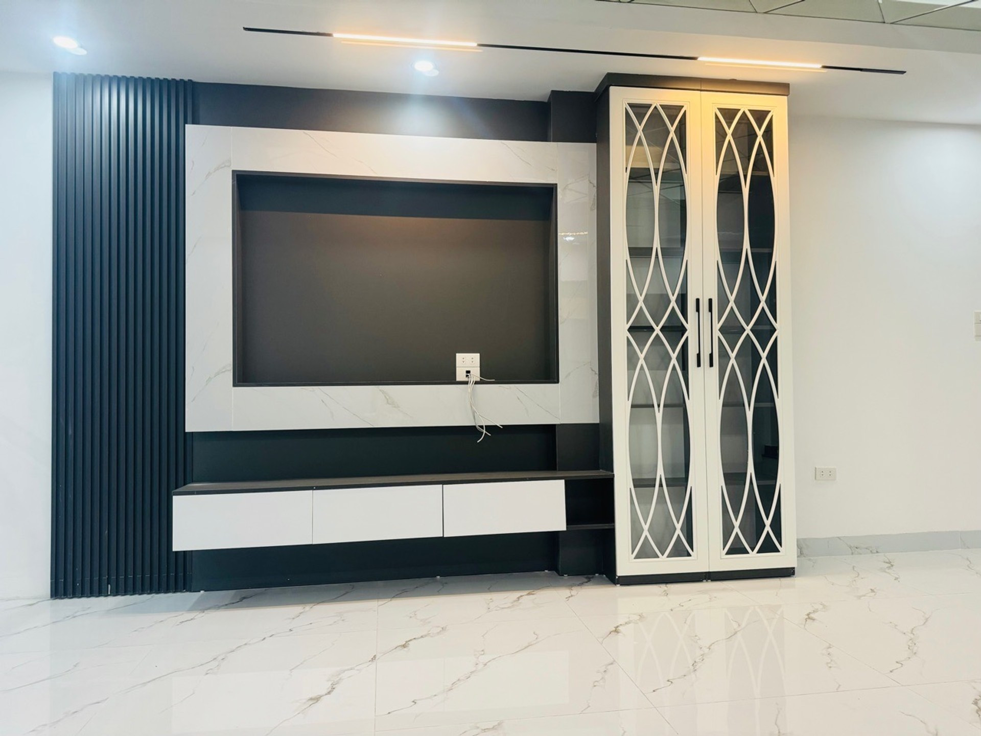 Bán nhà 52m² full thổ cư ngang 4.5m giá 14.2 tỷ tại Đường Phúc Lợi Phường Phúc Lợi