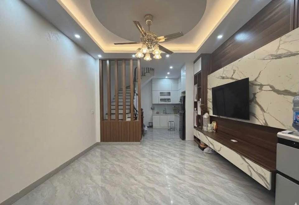 🔥 Bán Nhà Phúc Lợi, Long Biên 33m2, 5T chỉ 5,7 tỷ (ô tô đỗ gần nhà, giá thương lượng thêm) 🏡