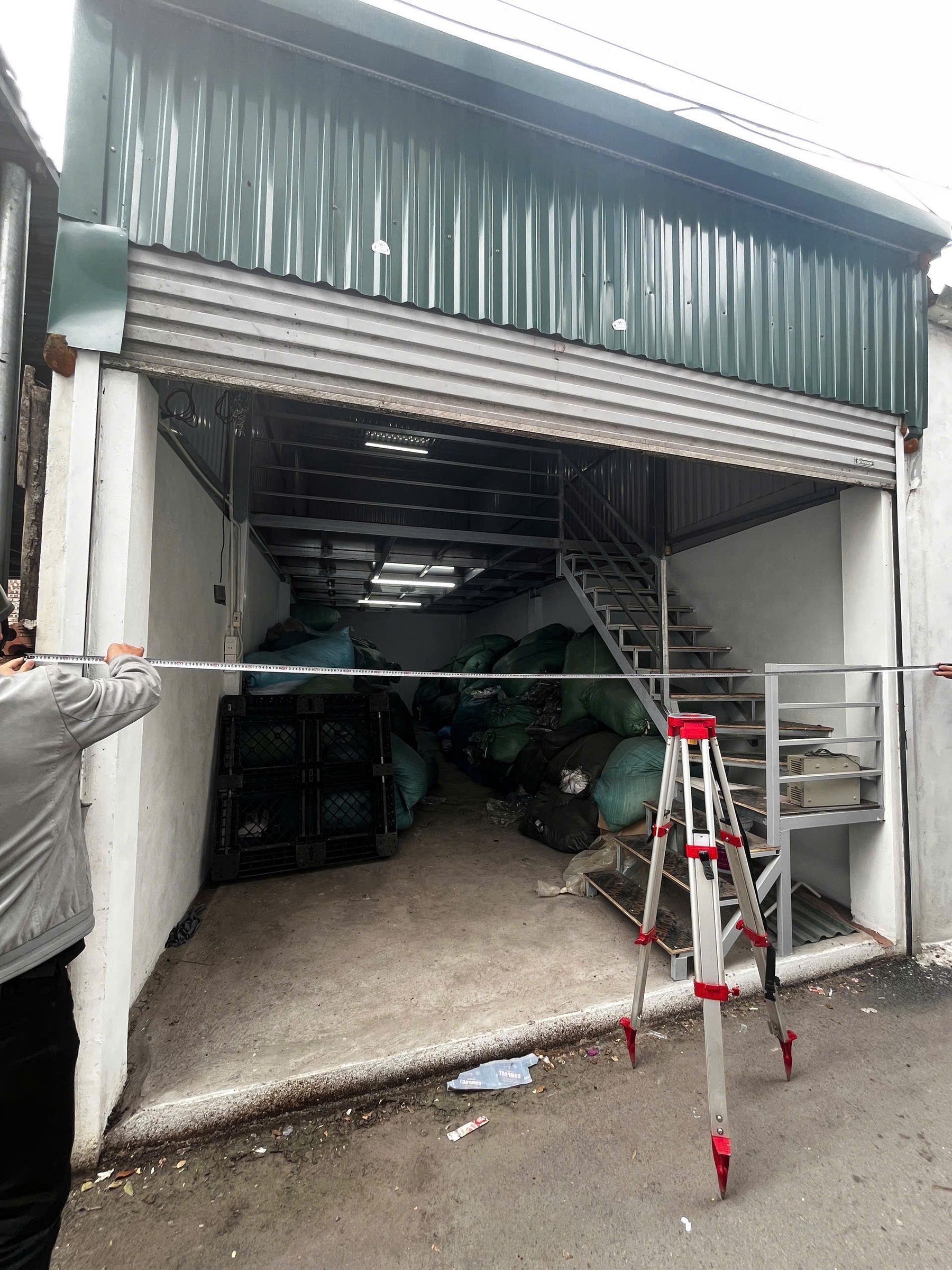 Bán nhà C4 sẵn dòng tiền - ô tô - cạnh trường học - thanh khoản tốt
