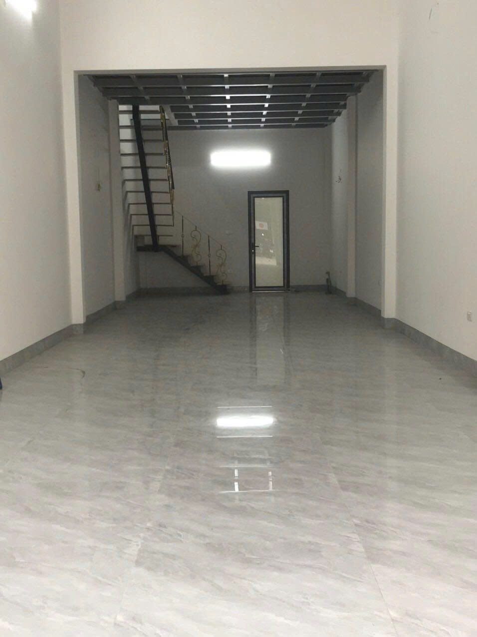 Cho Thuê Nhà Mặt Đường Phùng Hưng - Hà Đông 100M² 2 Tầng - Kinh Doanh - Giá Thuê 22tr
